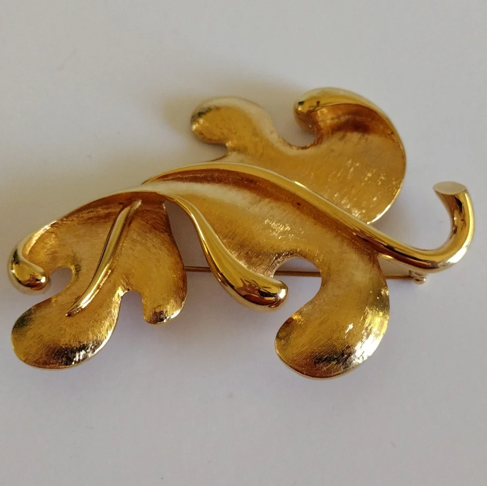 Monet Twisted Leaf Gold-Tone Brooch